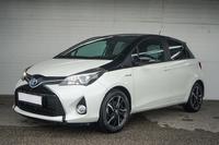 Toyota Yaris 1.5 Hybrid BI-TONE 2016